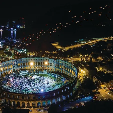 Gorgeous In With Wifi Appartamento